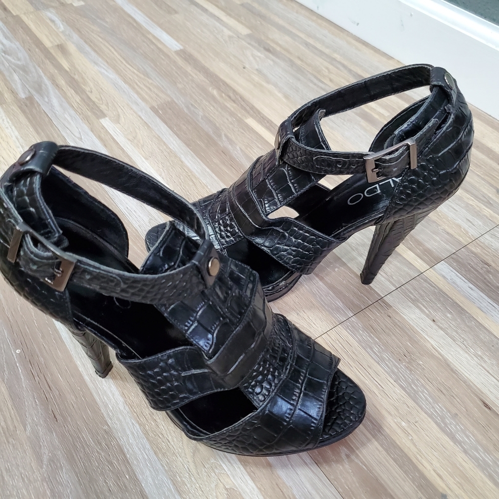 Aldo - Picture 4 of 4